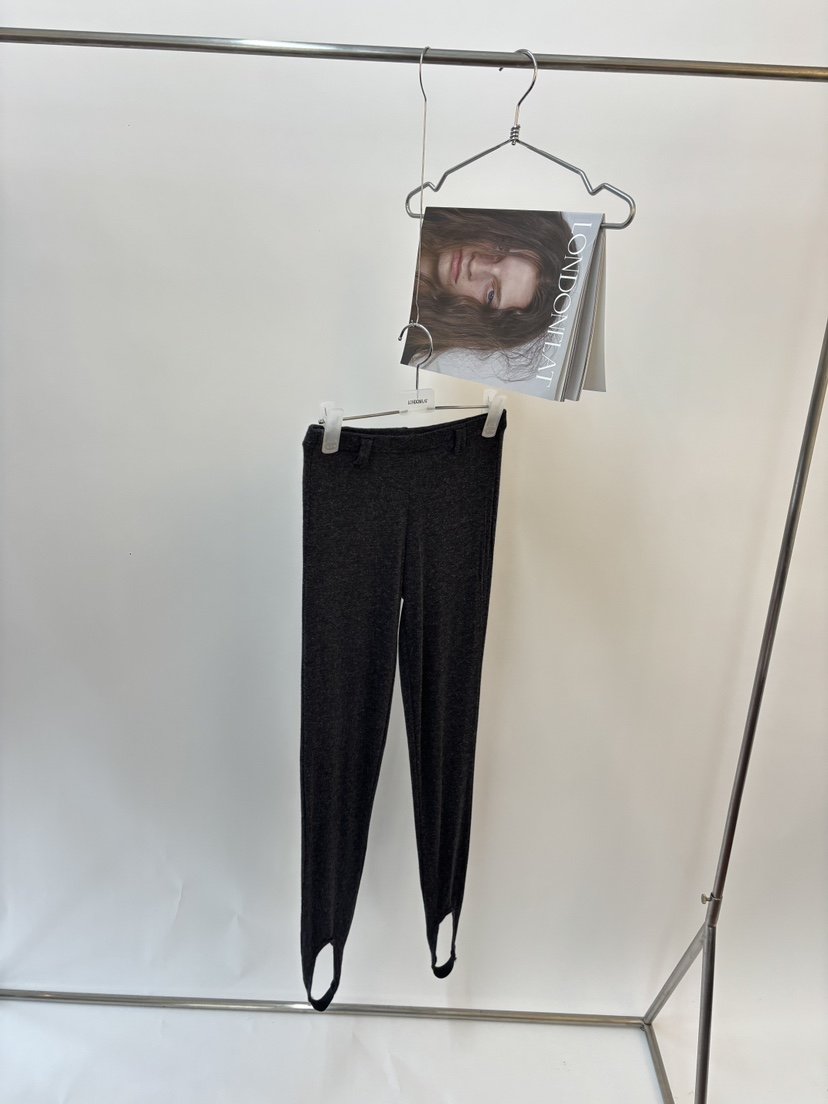LONDON FLAT韓國代購女裝新款人氣真品打底褲鯊魚褲緊身褲LONDON FLAT打底褲/鯊魚褲