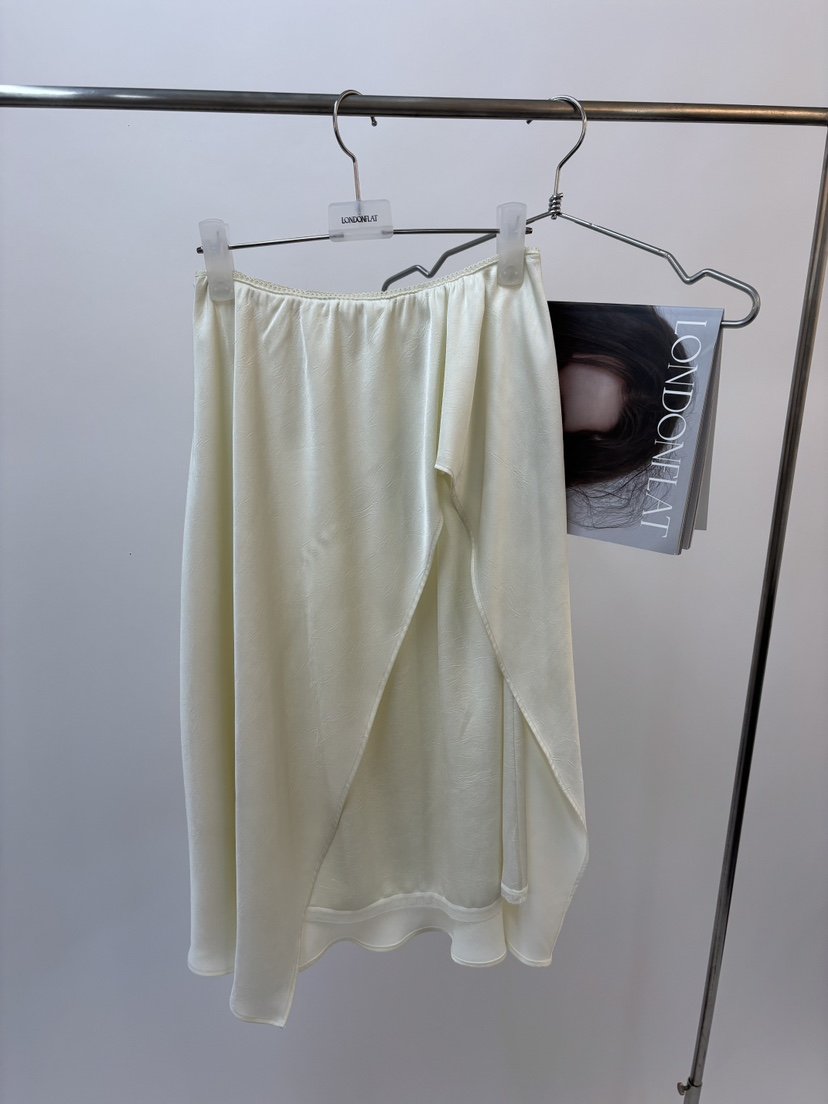 LONDON FLAT東大門直郵女裝新品熱賣時尚人氣半身裙中短裙LONDON FLAT半身裙/中短裙