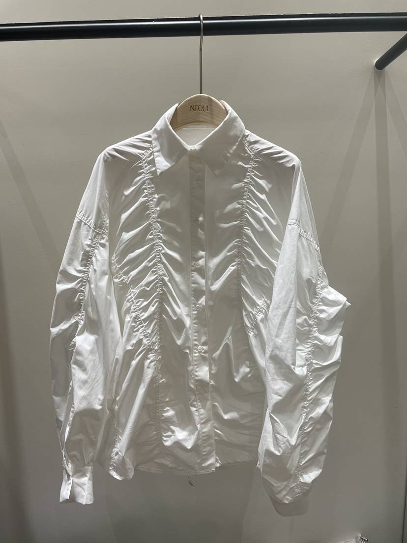 NEOUL東大門直郵26秋季新品真品人氣推薦休閑時尚襯衫蕾絲衫NEOUL/ahin雙領標簽襯衫/蕾絲衫