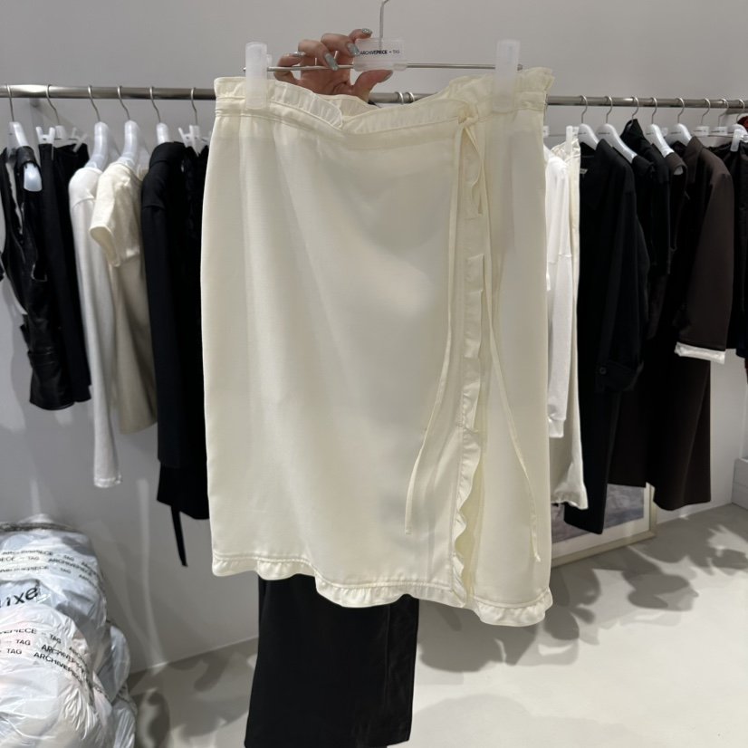 X韓國直郵26秋冬新款真品推薦時尚休閑人氣半身裙中短裙褶邊ARCHIVEPIECE TAG半身裙/中短裙