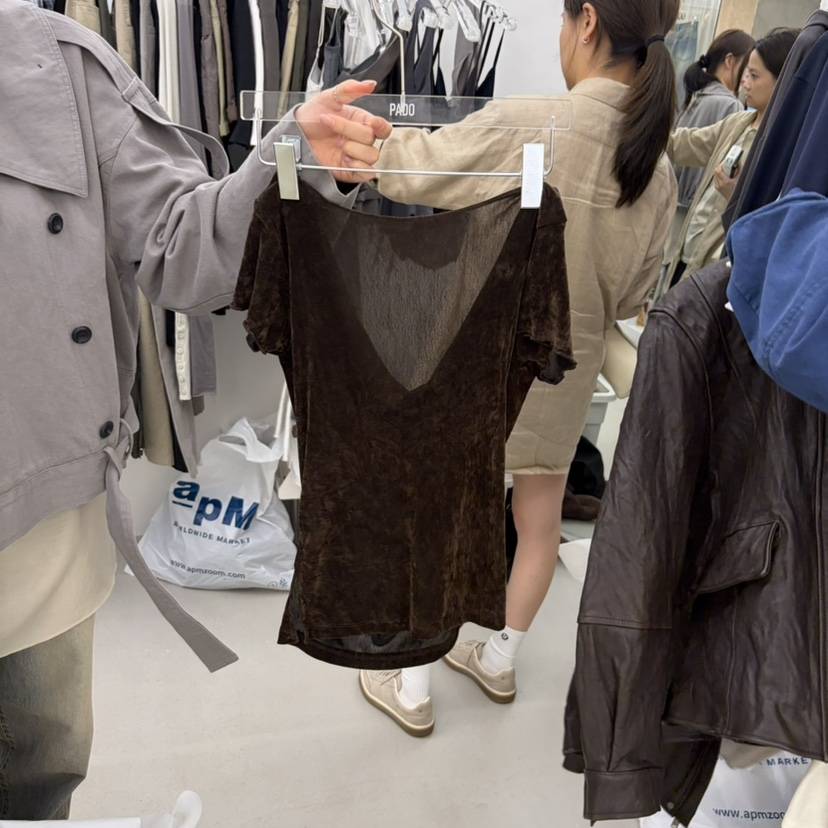 PADO韓國直郵女士新款真品熱賣推薦人氣時尚休閑T恤天鵝絨PADOT恤