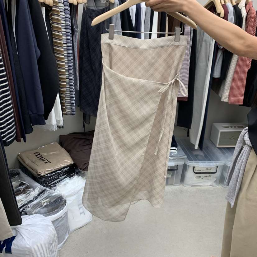 MURR韓國代購女裝新品休閑推薦時尚熱賣人氣半身裙中短裙MURR半身裙/中短裙