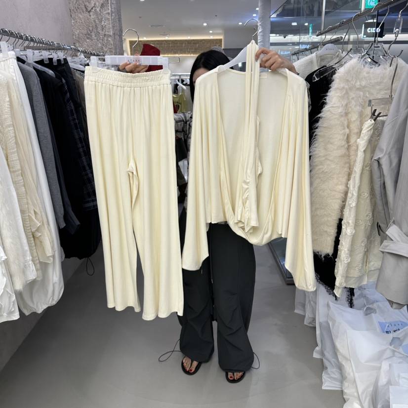 THEMORYPARK東大門實拍女士新品推薦時尚休閑真品套裝三件套THEMORYPARK套裝