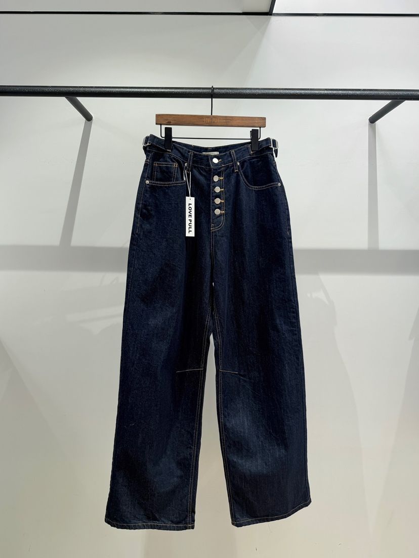 LOVE PULL東大門實拍女裝新品真品休閑時尚推薦牛仔褲紐扣LOVE PULL牛仔褲