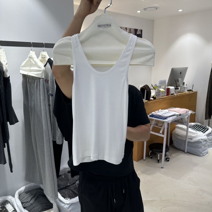 X東大門直郵女士新品人氣時尚推薦真品休閑熱賣吊帶背心無袖HELVETICA吊帶/背心