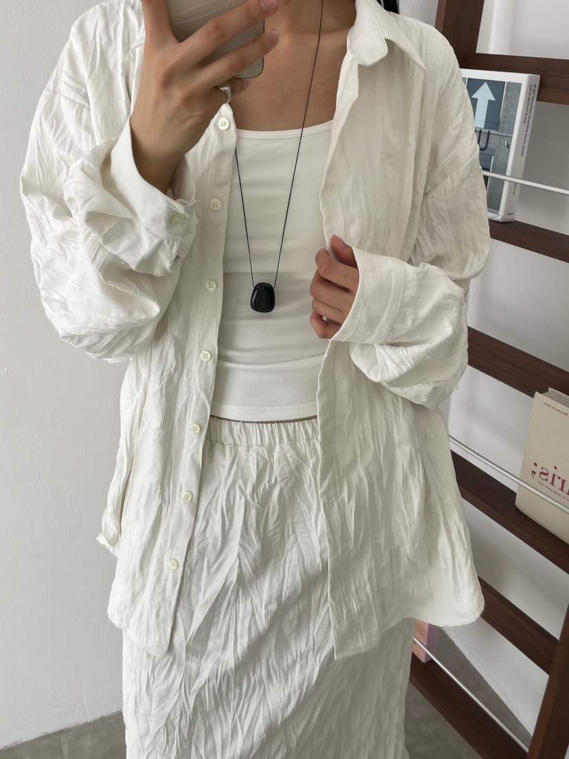 DE GO YOU東大門直郵女裝新款人氣真品推薦襯衫蕾絲衫褶皺DE GO YOU襯衫/蕾絲衫