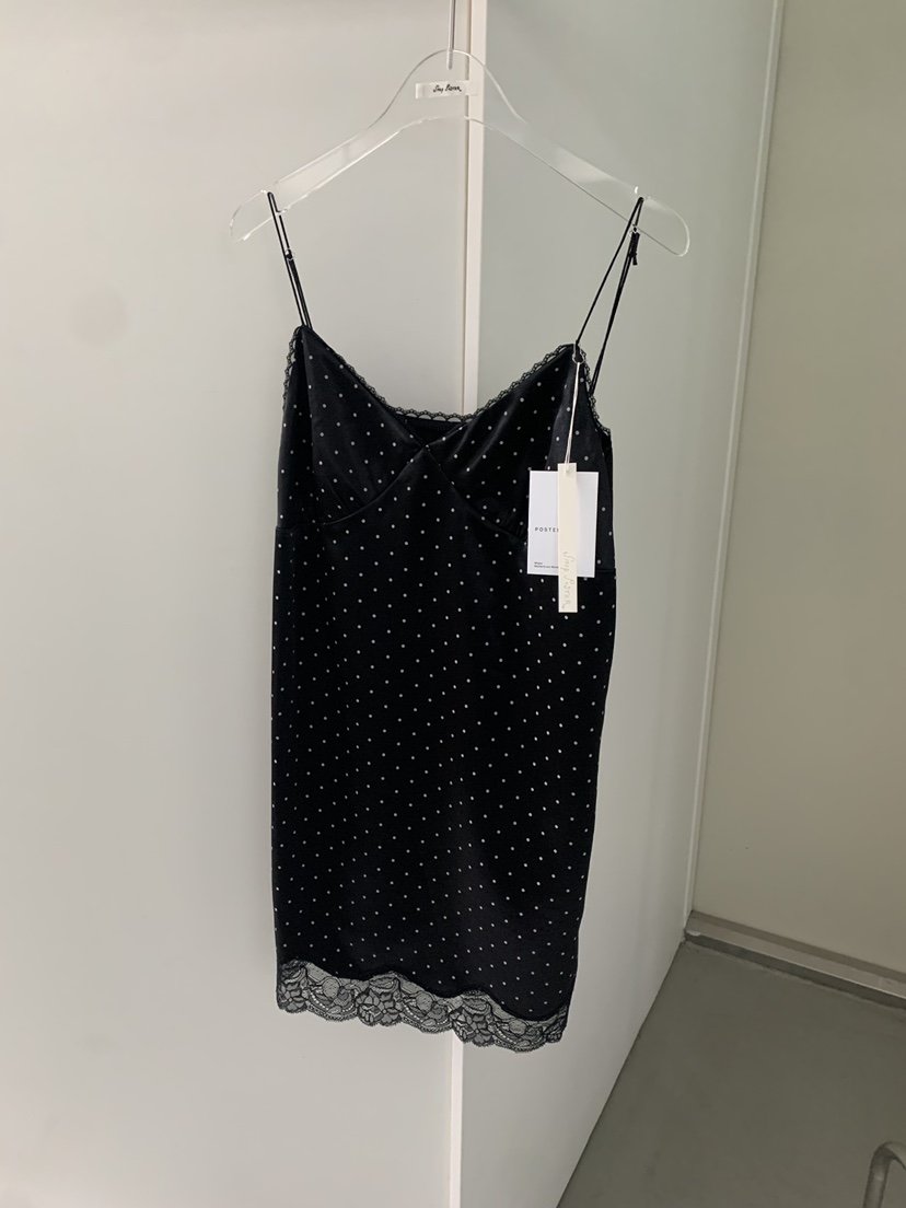 SHOP POSTER東大門直郵女士新款真品休閑人氣推薦連衣裙SHOP POSTER連衣裙