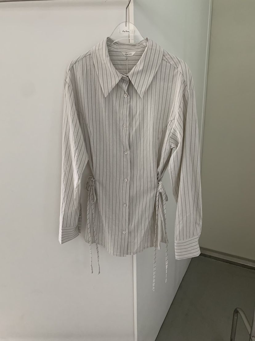 SHOP POSTER東大門直郵女士新品推薦熱賣真品襯衫蕾絲衫SHOP POSTER襯衫/蕾絲衫