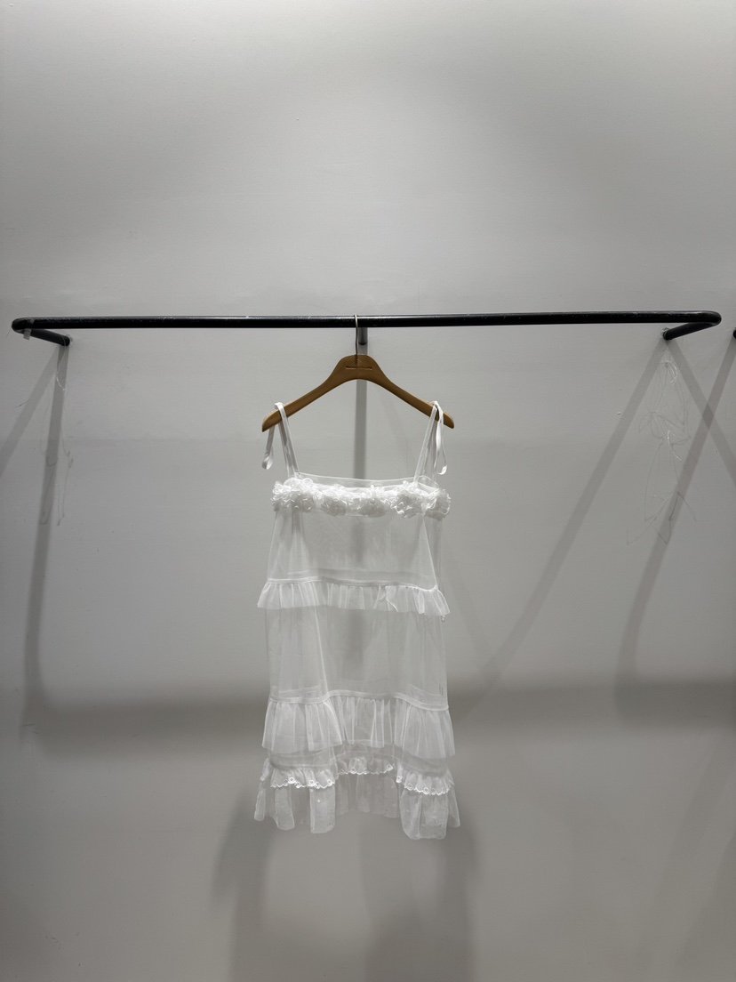 MELTED-P/A.VERY VERY東大門代購女士新品推薦連衣裙OPSMELTED-P/A.VERY VERY連衣裙