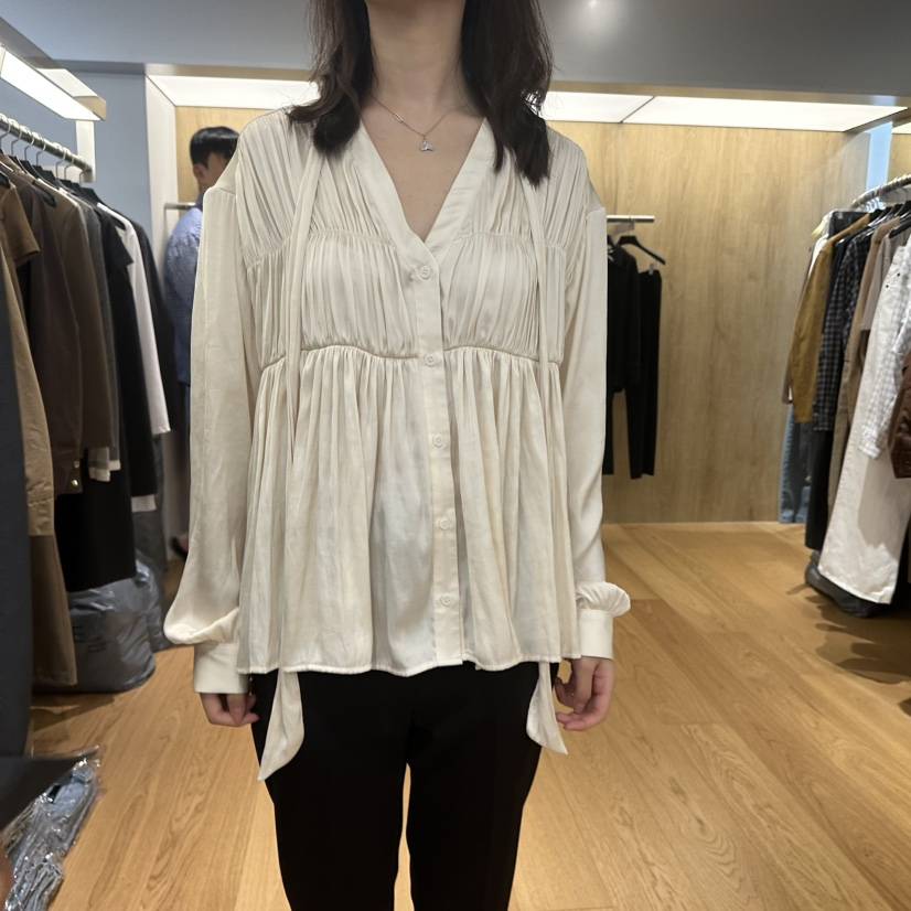 LEFANCY東大門實拍女士新品時尚人氣熱賣真品襯衫蕾絲衫褶皺LEFANCY襯衫/蕾絲衫