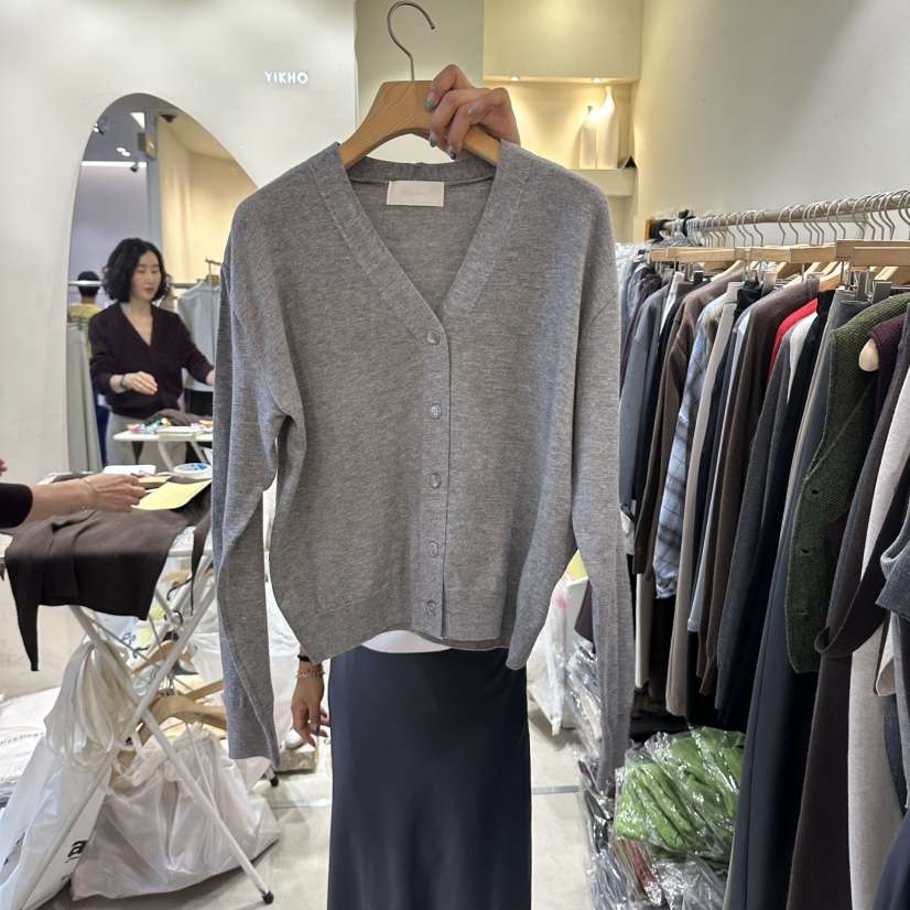 YIKHO STYLE韓國代購女裝新品人氣休閑推薦時尚真品針織衫YIKHO STYLE針織衫