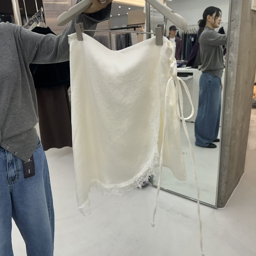 LEPI東大門代購女士新款人氣熱賣推薦短裙不對稱裹身裙蕾絲LEPI短裙