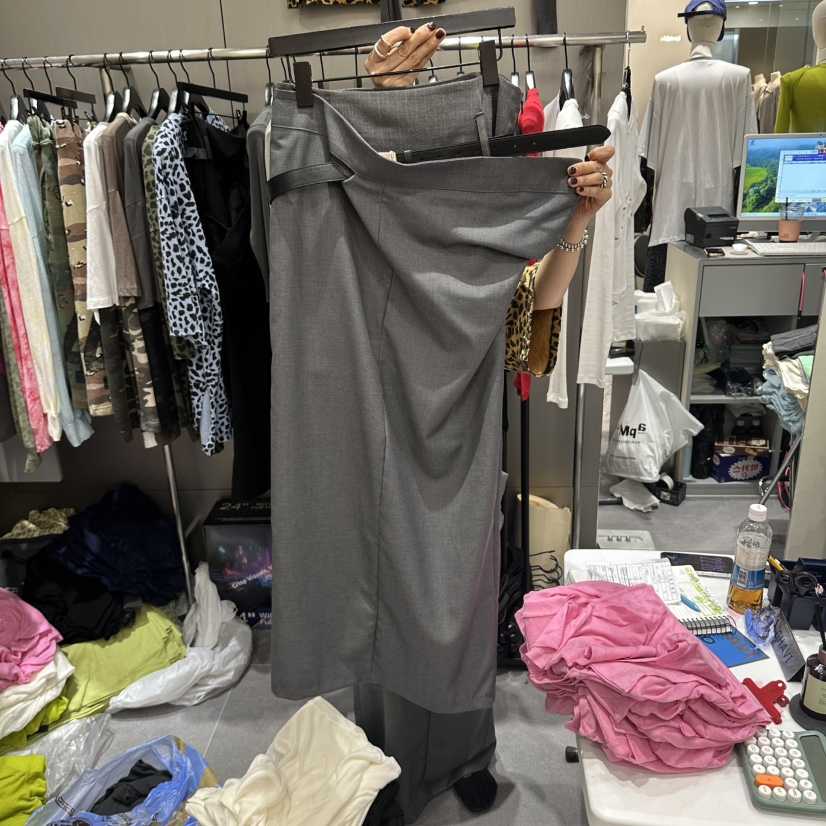 CHAVI韓國直郵女裝新品休閑推薦熱賣真品人氣時尚長裙含腰帶CHAVI長裙