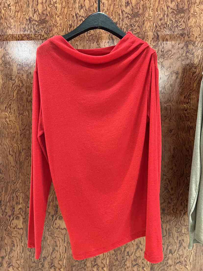 UNANSWERED-MYSTERY/FIFO東大門直郵女裝新品熱賣長袖T恤UNANSWERED-MYSTERY/FIFO長袖T恤