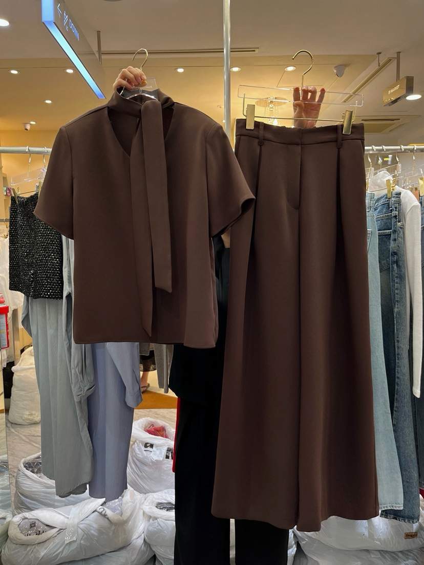 WORK SHOP韓國直郵女裝新品人氣推薦時尚真品套裝含圍巾Work_shop套裝