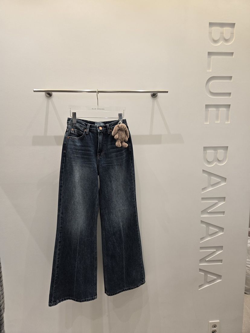 BLUE BANANA東大門代購女裝新品人氣牛仔褲不含配飾皮革BLUE BANANA牛仔褲