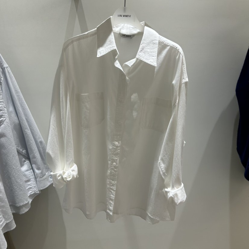 LOW MOMENT韓國直郵女裝新品熱賣休閑推薦人氣襯衫蕾絲衫LOW MOMENT襯衫/蕾絲衫