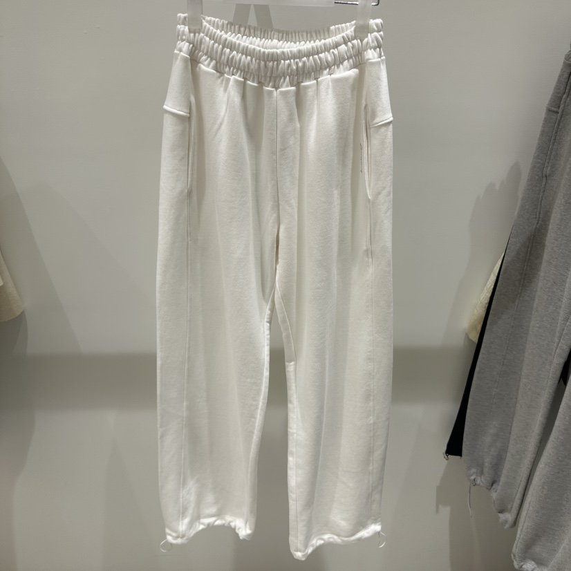 LOW MOMENT東大門實拍女士新品真品時尚人氣休閑熱賣休閑褲LOW MOMENT休閑褲