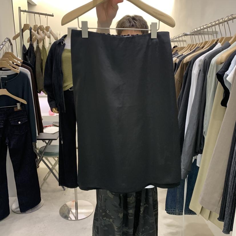 PHILO東大門實拍女裝新品真品人氣熱賣時尚推薦休閑短裙緞PHILO短裙