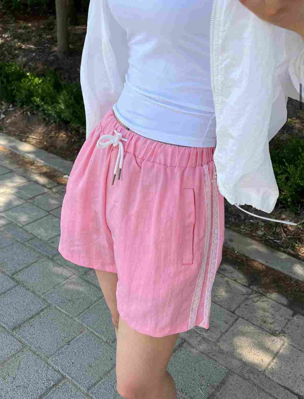 WAYBETTER東大門代購女裝新品推薦時尚熱賣人氣真品短褲蕾絲WAYBETTER短褲