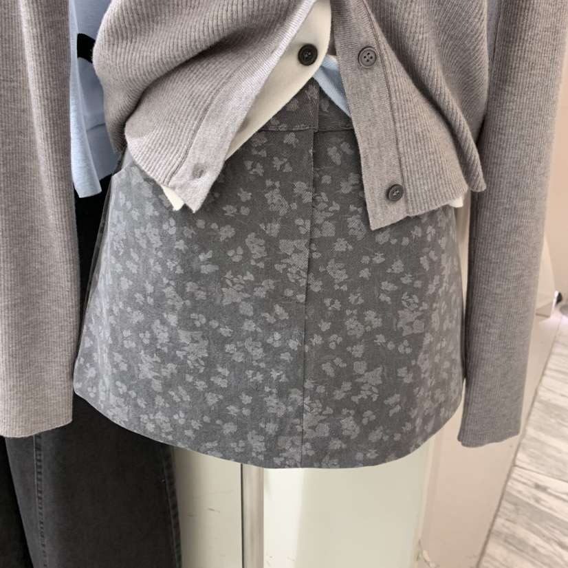 BY BOMI東大門直郵女裝新品熱賣時尚推薦真品短褲小碎花BY BOMI短褲