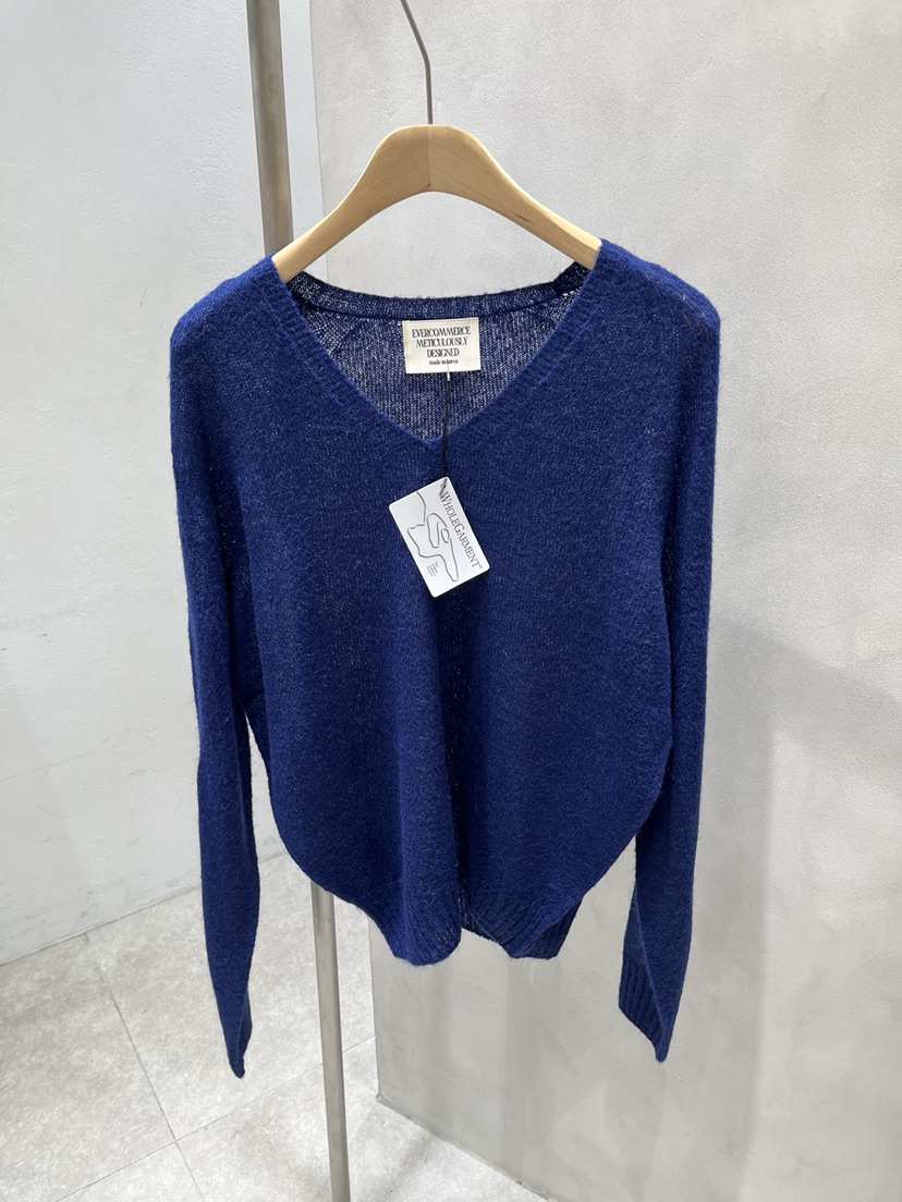 EVERCOMMERCE METICULOUSLY DESIGNED韓國直郵女士新品人氣針織衫EVERCOMMERCE METICULOUSLY DESIGNED針織衫