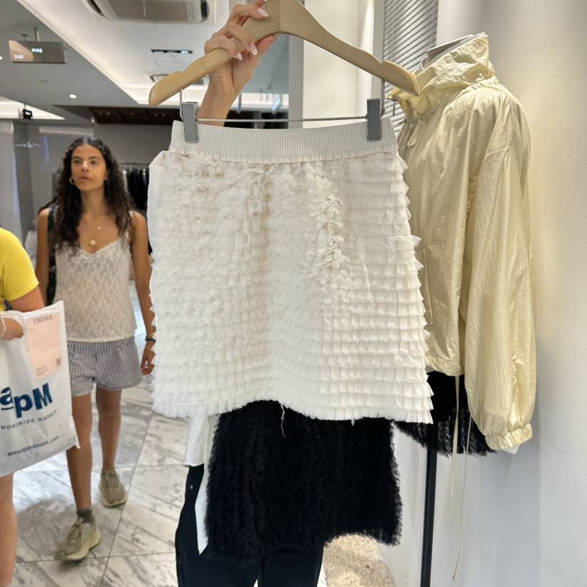 A韓國直郵女士新品時尚熱賣真品推薦人氣休閑短裙絨A STORE短裙