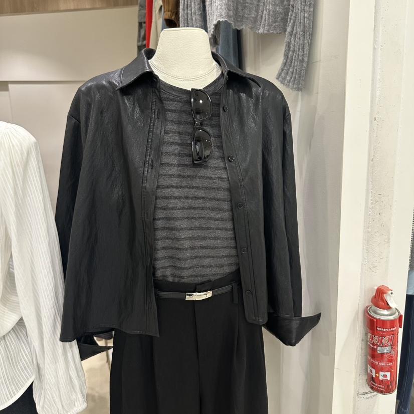 MELO東大門直郵女裝新款熱賣休閑真品推薦人氣時尚皮衣MELO皮衣