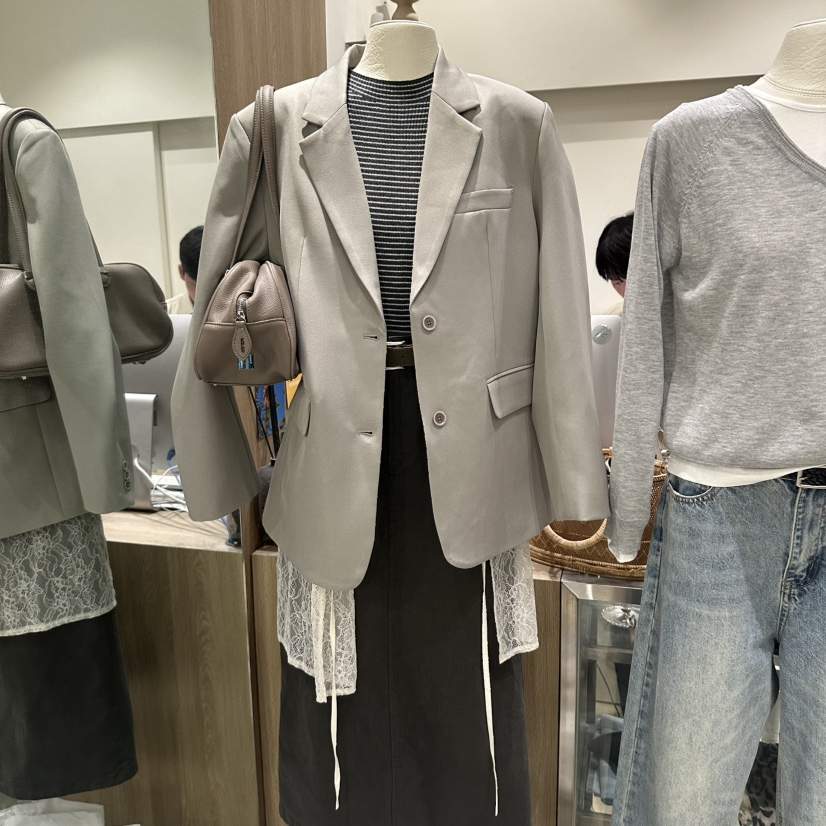 MELO韓國代購女裝新款真品休閑時尚推薦人氣熱賣西裝西服MELO西裝/西服