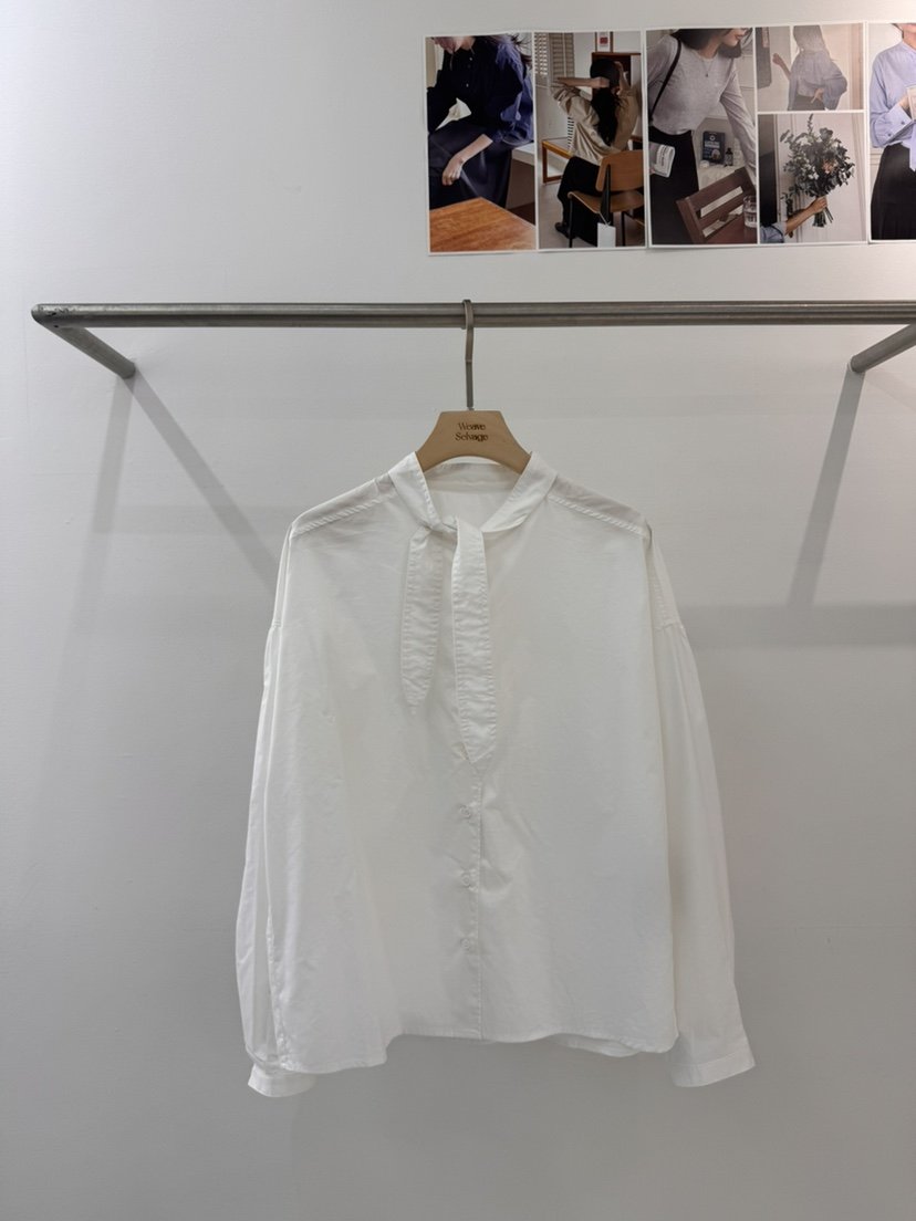 WEAUE SELVAGE東大門代購女士新款時尚休閑熱賣襯衫蕾絲衫Weave Selvage襯衫/蕾絲衫