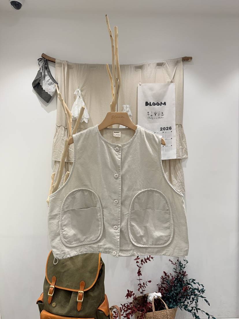 BLOOM韓國直郵女裝新品休閑真品時尚熱賣職業推薦馬甲口袋BLOOM-S馬甲
