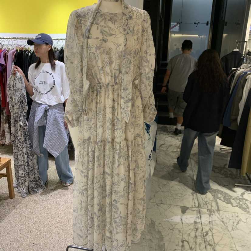 LE MASTERPLACE韓國代購女裝新款熱賣時尚推薦休閑連衣裙Le masterpiece連衣裙