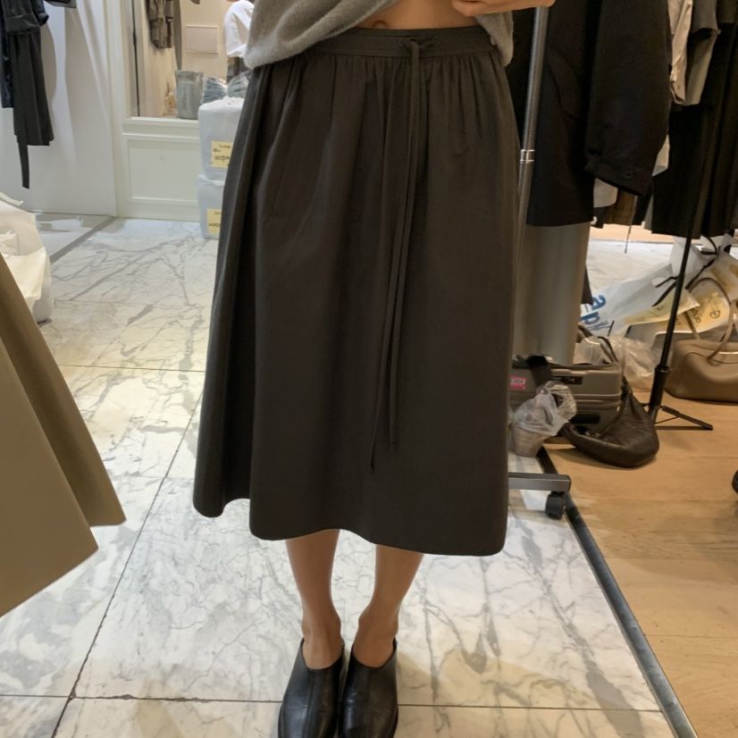 LA MAGIE FEMME韓國代購女裝新品推薦人氣半身裙中短裙Lamagie Femme半身裙/中短裙