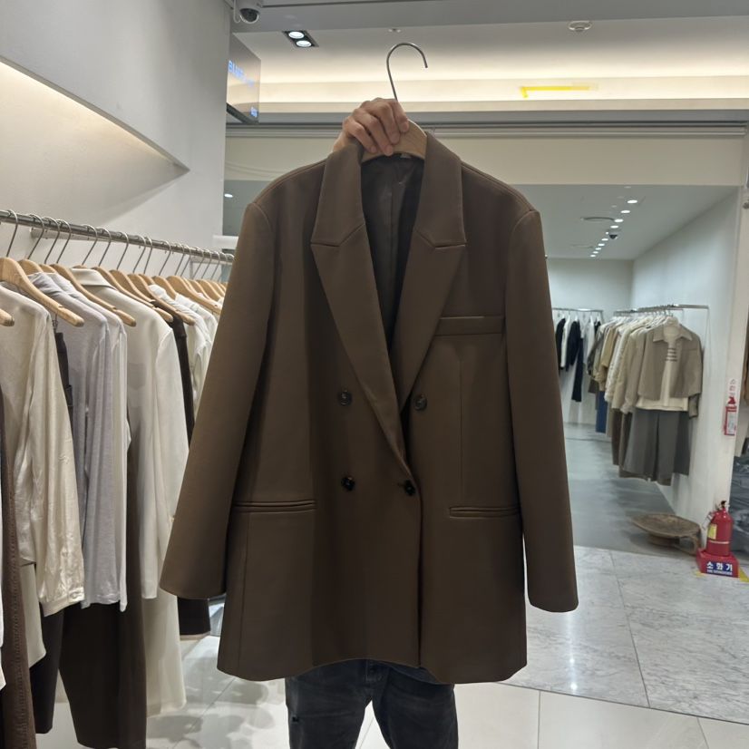 BLUEI-D/N SHARP韓國代購女裝新品熱賣時尚推薦西裝西服Blue i-d/N SHARP西裝/西服