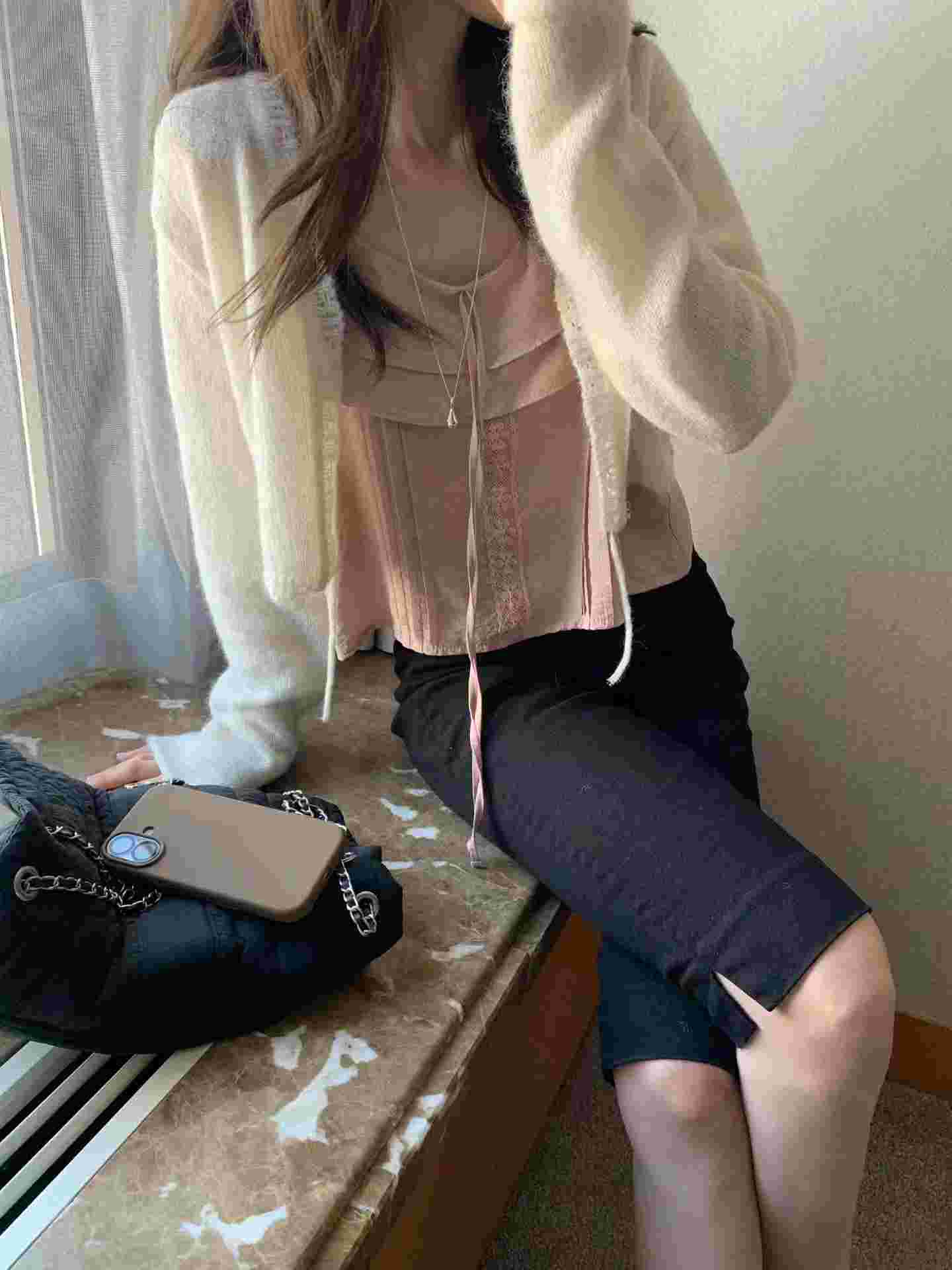 MELLOUNGE-멜라운지-T東大門直郵女裝新款時尚職業針織衫MELLOUNGE-2件起針織衫