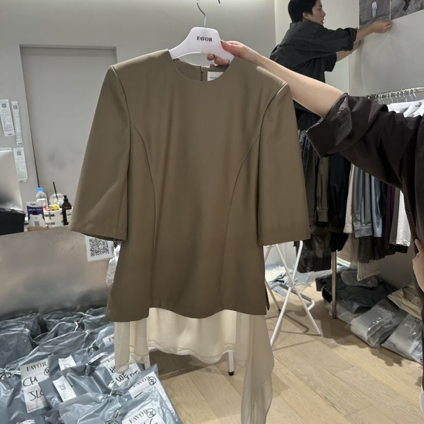 FAVOR-P東大門實拍女裝新款真品人氣推薦熱賣襯衫蕾絲衫FAVOR-P襯衫/蕾絲衫