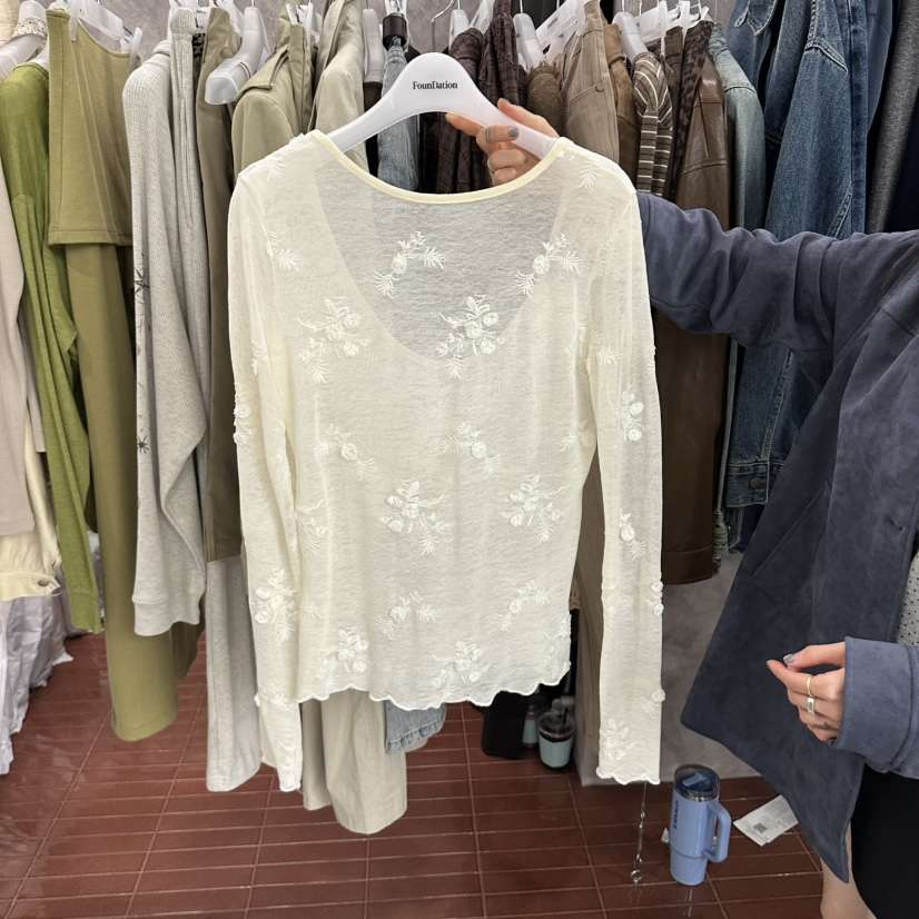 FOUNDATION東大門代購女裝新品休閑熱賣時尚襯衫蕾絲衫刺繡FOUNDATION襯衫/蕾絲衫