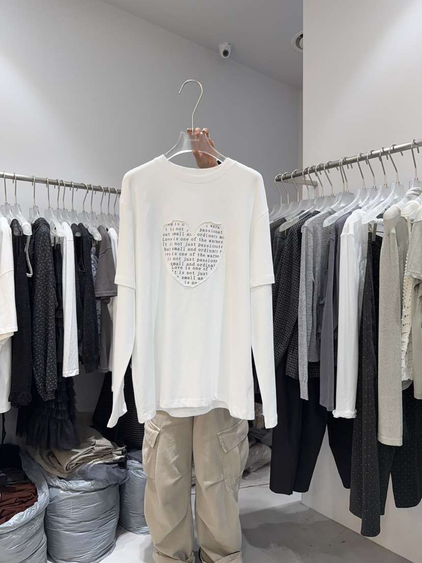 LOOKK/MIMME東大門代購女士新款熱賣長袖T恤不含腰包字母LOOKK/MIMME長袖T恤