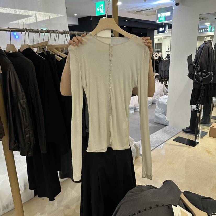 KOIVUE韓國直郵女士新品人氣真品時尚熱賣休閑推薦長袖T恤KOIVUE長袖T恤