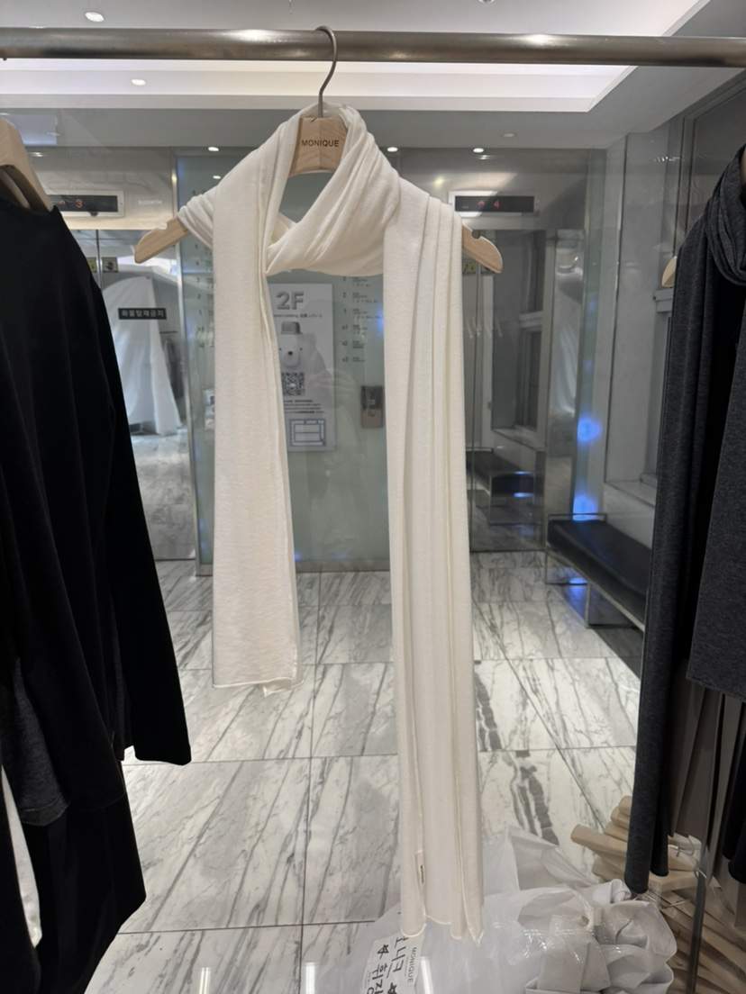 MONIQUE東大門直郵女士新品真品時尚人氣圍巾披肩羊毛圍巾MONIQUE圍巾/披肩