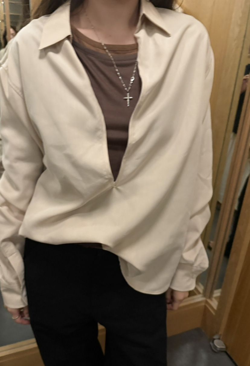 PERMISSION韓國直郵女裝新款推薦人氣時尚襯衫蕾絲衫V領深VPERMISSION襯衫/蕾絲衫