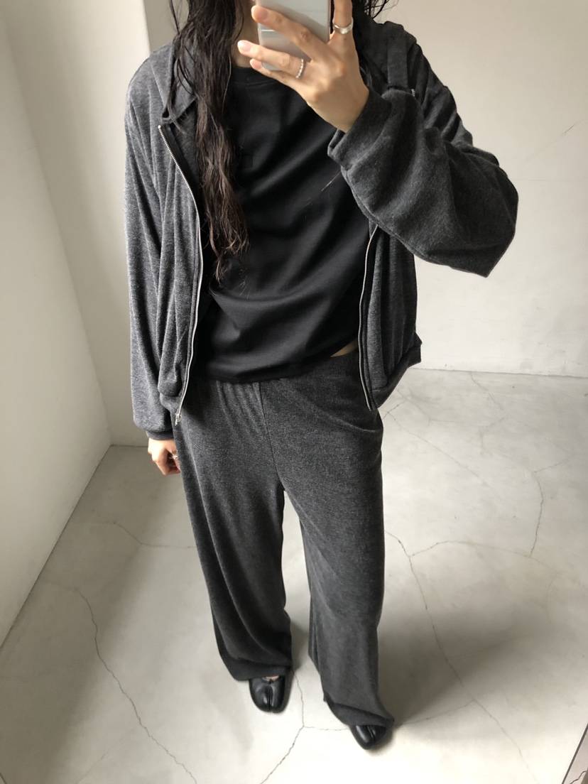 LE VASE東大門代購女裝新品推薦人氣熱賣休閑時尚真品衛衣LE VASE衛衣