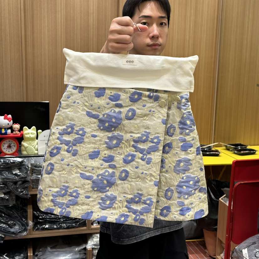 EEE東大門代購女士新款時尚休閑熱賣人氣真品短裙提花紐扣EEE短裙