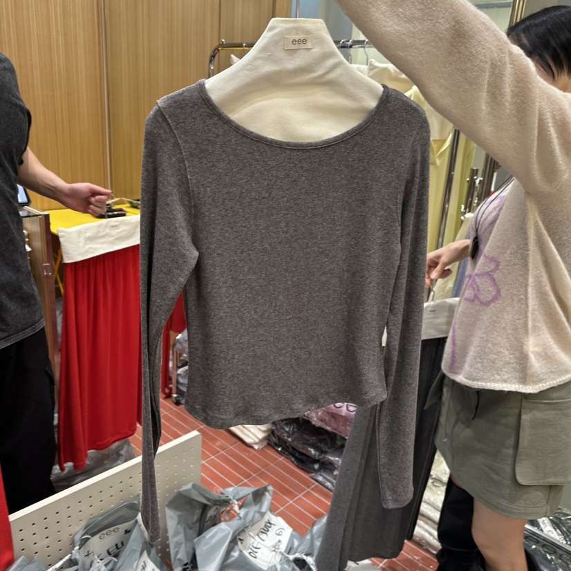 EEE東大門代購女裝新品時尚推薦真品人氣休閑熱賣長袖T恤EEE長袖T恤