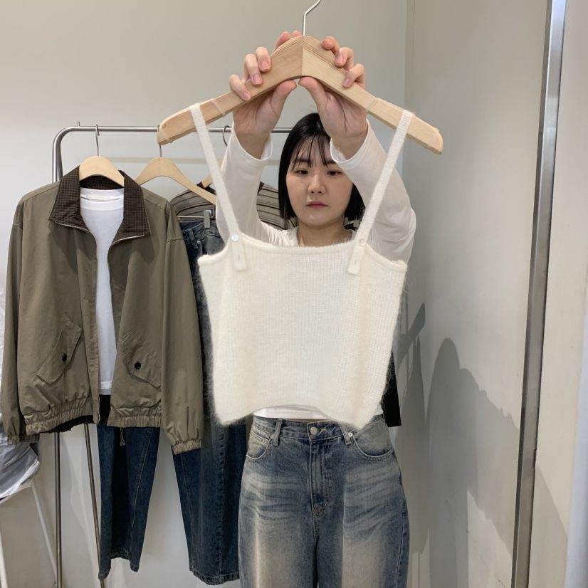 OUTRENE東大門直郵女裝新品熱賣休閑推薦吊帶背心不含內搭OUTRENE吊帶/背心