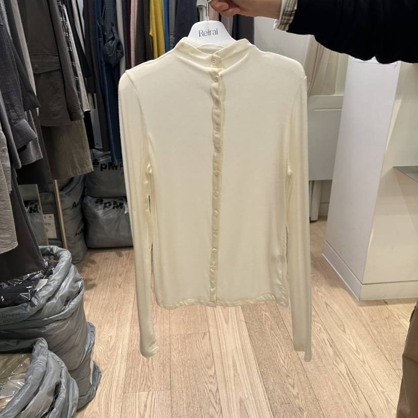 REIRAI東大門實拍女裝新款真品時尚人氣熱賣長袖T恤半領開衫Reirai長袖T恤
