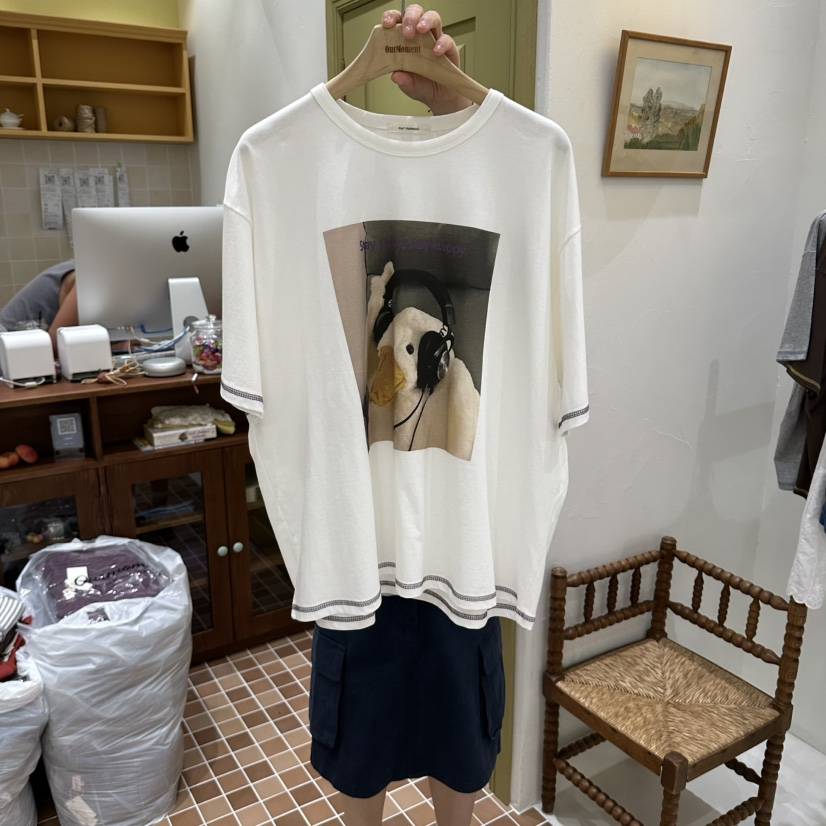 OURMOMENT東大門實拍女士新品休閑推薦真品人氣熱賣T恤鴨OURMOMENTT恤