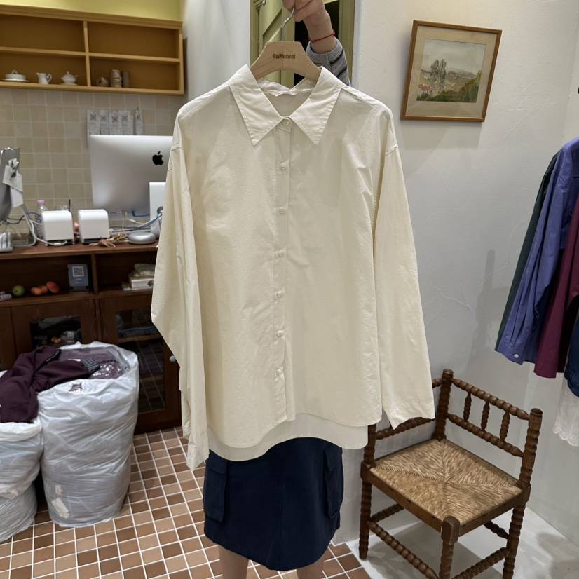 OURMOMENT東大門直郵女士新款熱賣真品時尚推薦襯衫蕾絲衫OURMOMENT襯衫/蕾絲衫