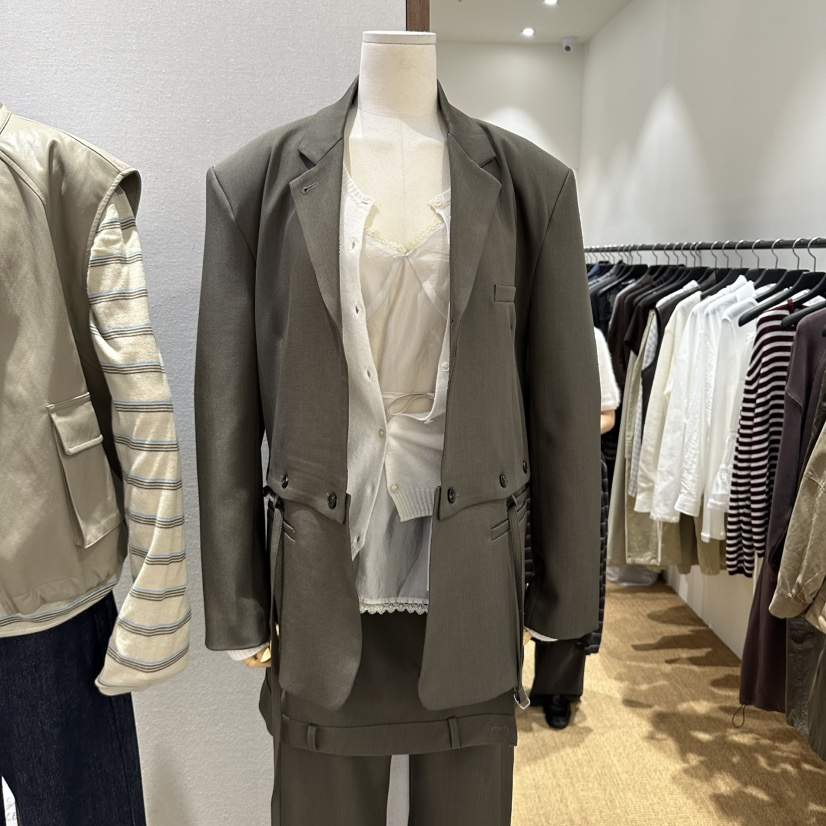 GARDEN LAYER東大門代購女裝新款真品職業西裝西服含腰繩GARDEN LAYER西裝/西服