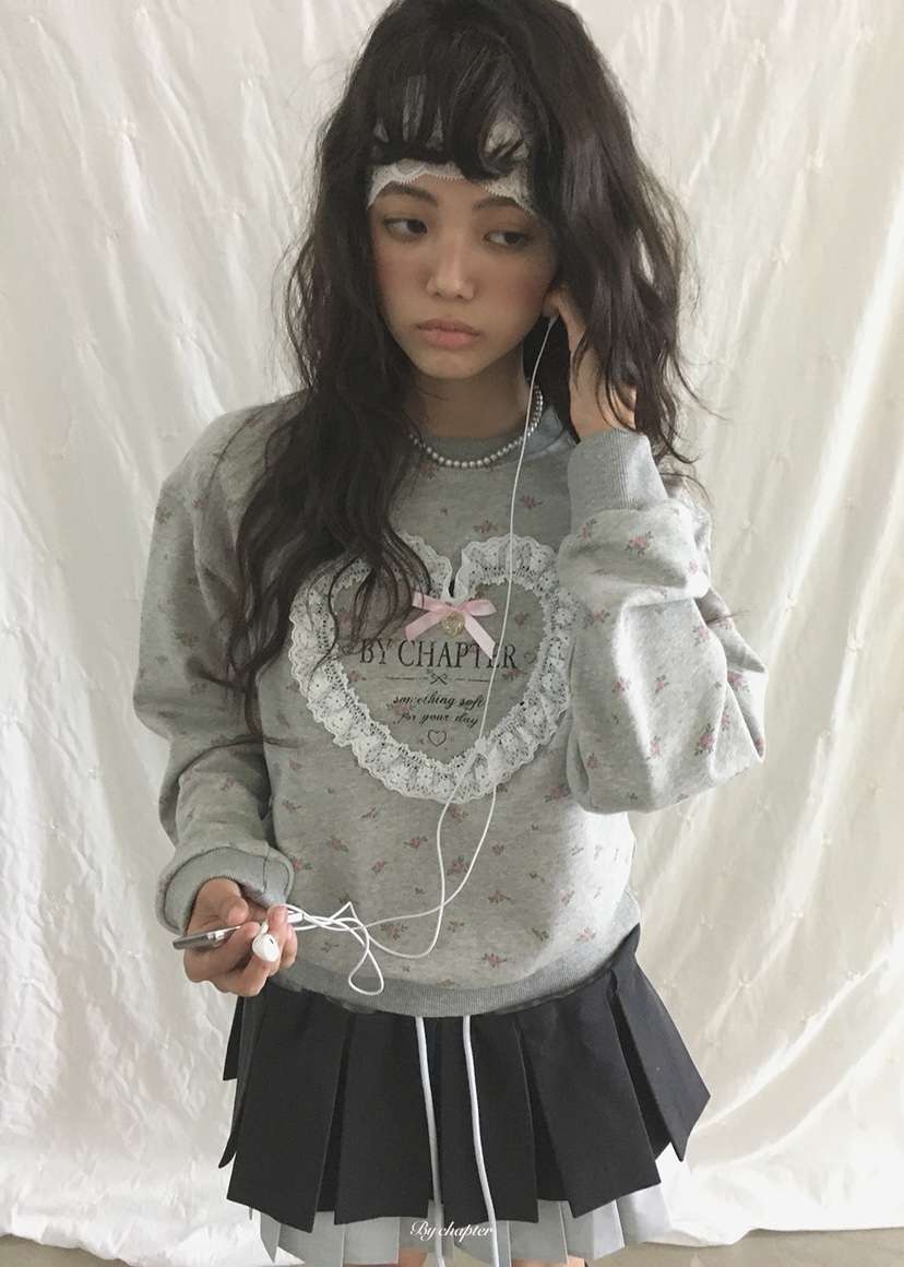 BY CHAPTER韓國直郵女裝新品熱賣休閑推薦真品時尚衛衣花朵BY Chapter衛衣